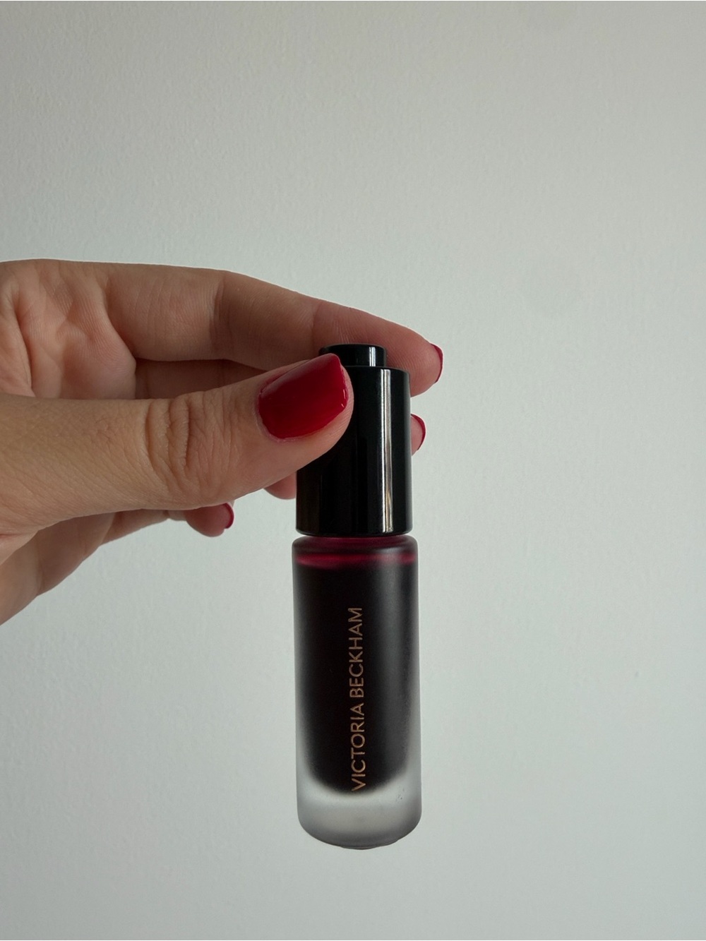 Victoria Beckham Blush Tint — Vintage Rose Shade - Picture 2 of 3